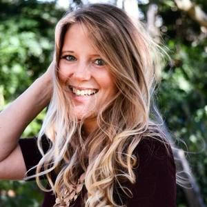 Meet your Posher, Briana